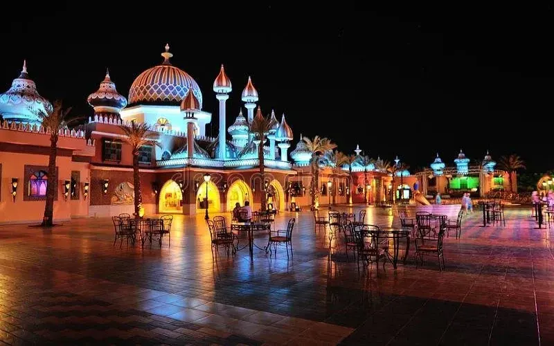 Alf Leila Wa Leila show venue Sharm — themed dinner setting with Arabian Nights decor